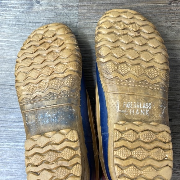 LaCrosse Brown Rubber Duck Low Boot, Women 8.5, Men 7~Fiberglass Shank - Picture 7 of 8